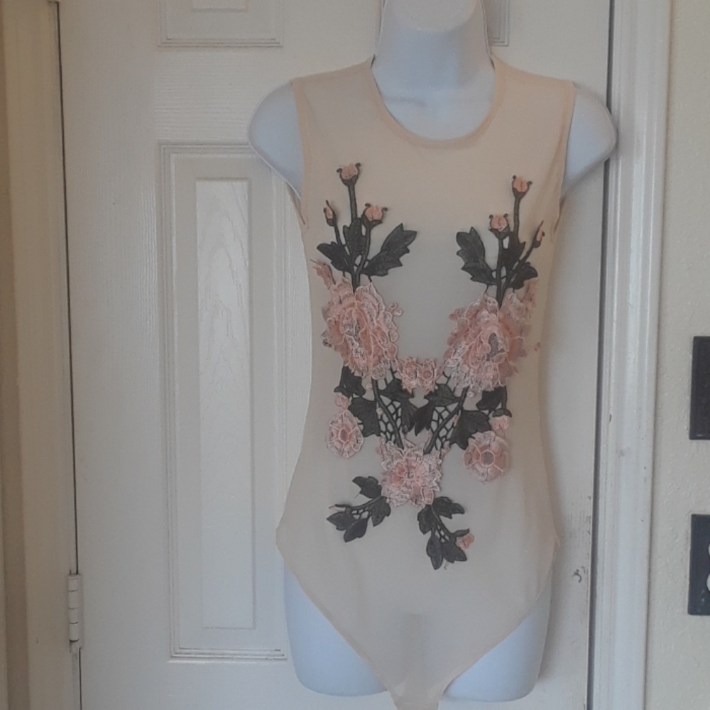 Ladies bodysuit